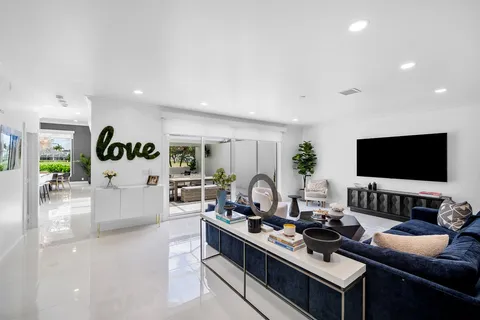 $1,599,000 | 4043 Northwest 58th Street, Boca Raton, FL 33496