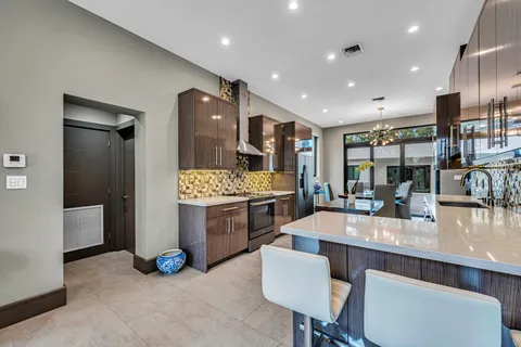 $1,595,000 | 309 Northeast 21st Court, Wilton Manors, FL 33305