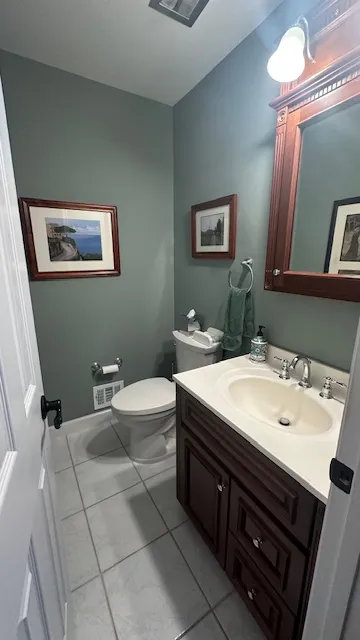 $900,000 | 4526 Banff Street, Annandale, VA 22003