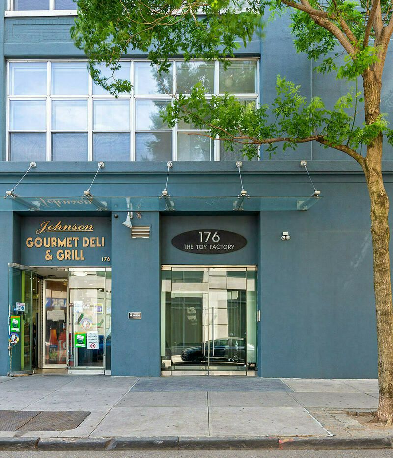 176 Johnson Street, Unit 8B Brooklyn, NY 11201 - Photo 11 of 13