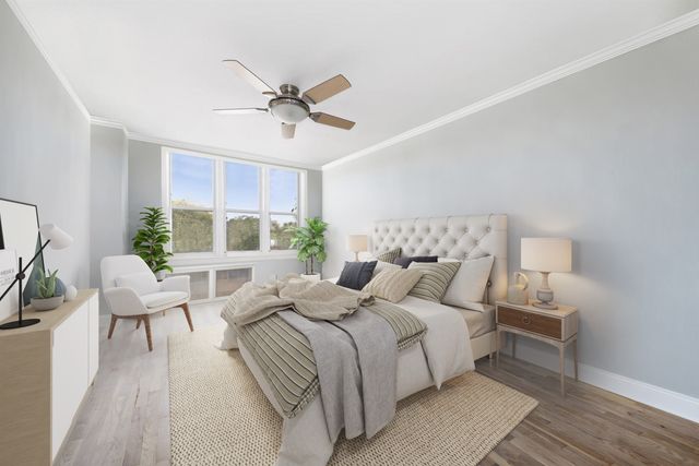 $723,313 | 227 Ocean Parkway, Unit 7M | Kensington