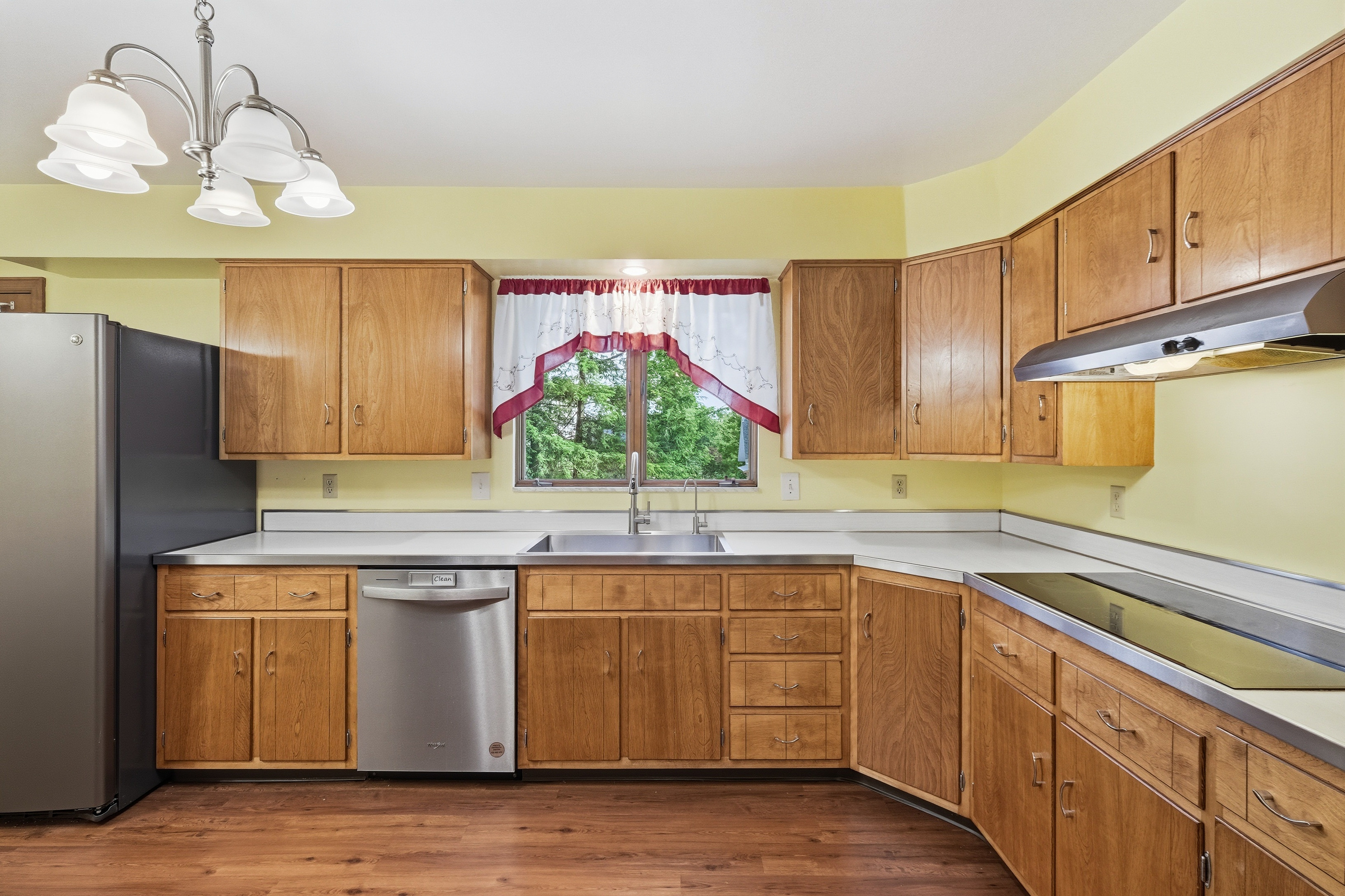 101 Oakwood Road Canonsburg, PA 15317 - Photo 12 of 32