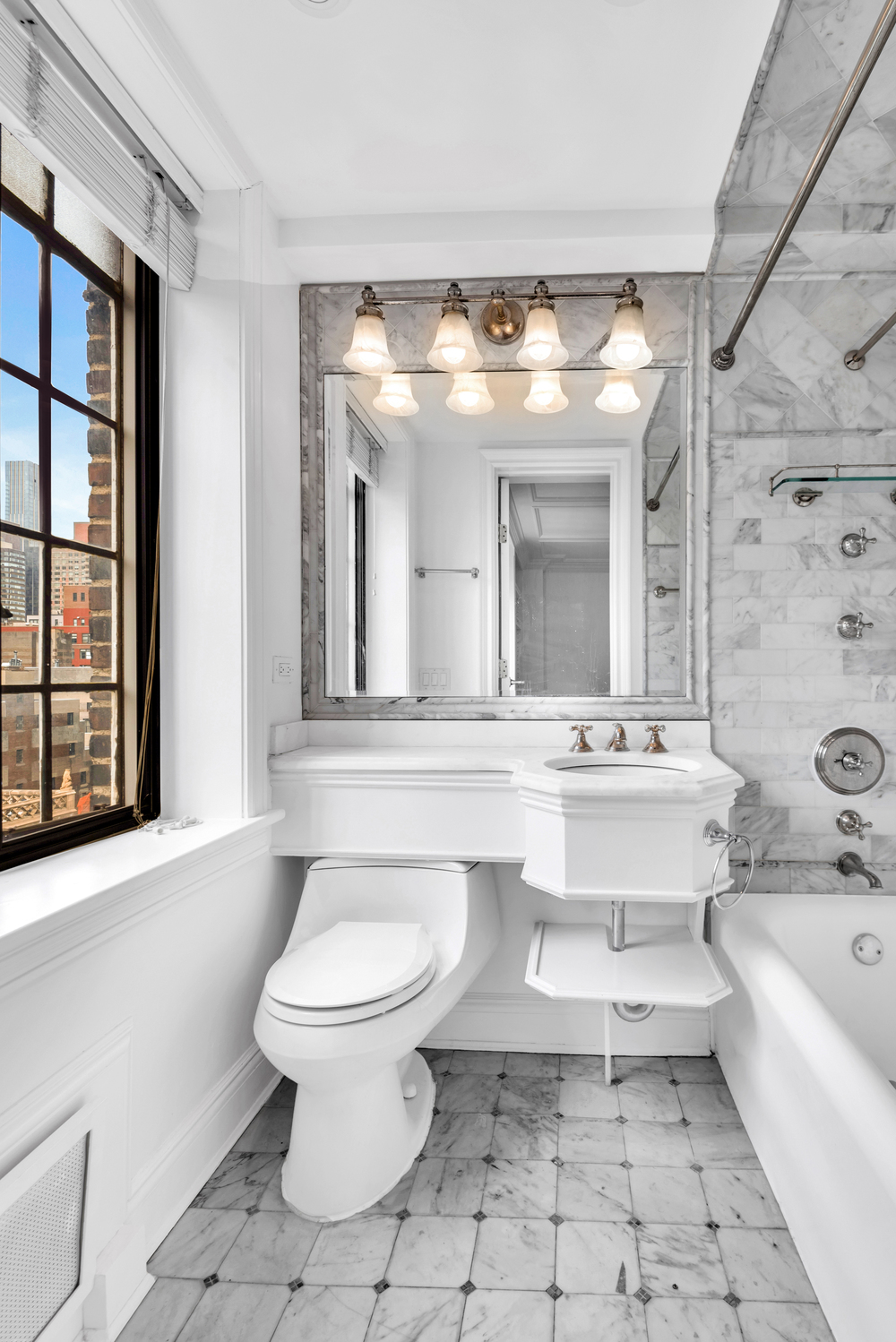 45 Tudor City Place, Unit 1604 Manhattan, NY 10017 - Photo 7 of 12