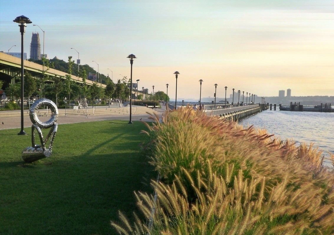 3333 Broadway, Unit D8J Manhattan, NY 10031 - Photo 21 of 22 a view of a lake with a big yard