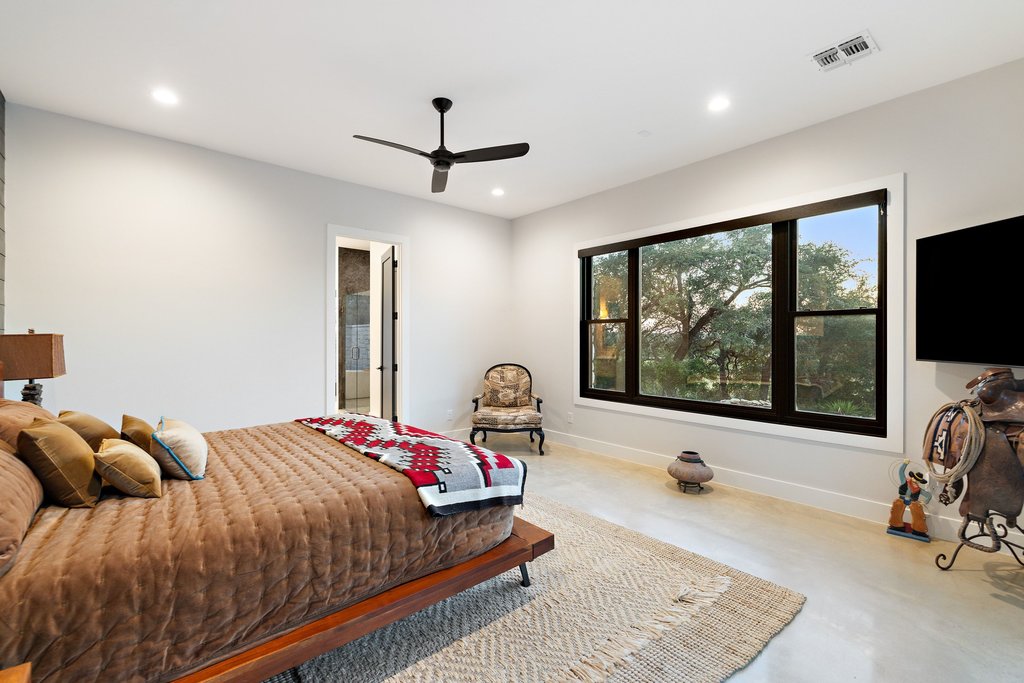 343 Pug Rippy Road Dripping Springs, TX 78620 - Photo 21 of 38 Gallery Image 21