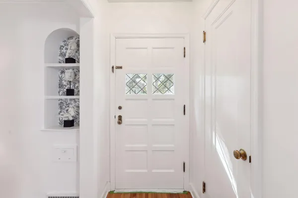 $425,000 | 3922 North Washburn Avenue, Minneapolis, MN 55412