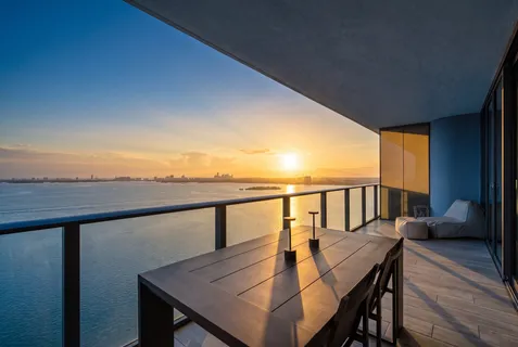 $6,100 | 3131 Northeast 7th Avenue, Unit 2402, Miami, FL 33137