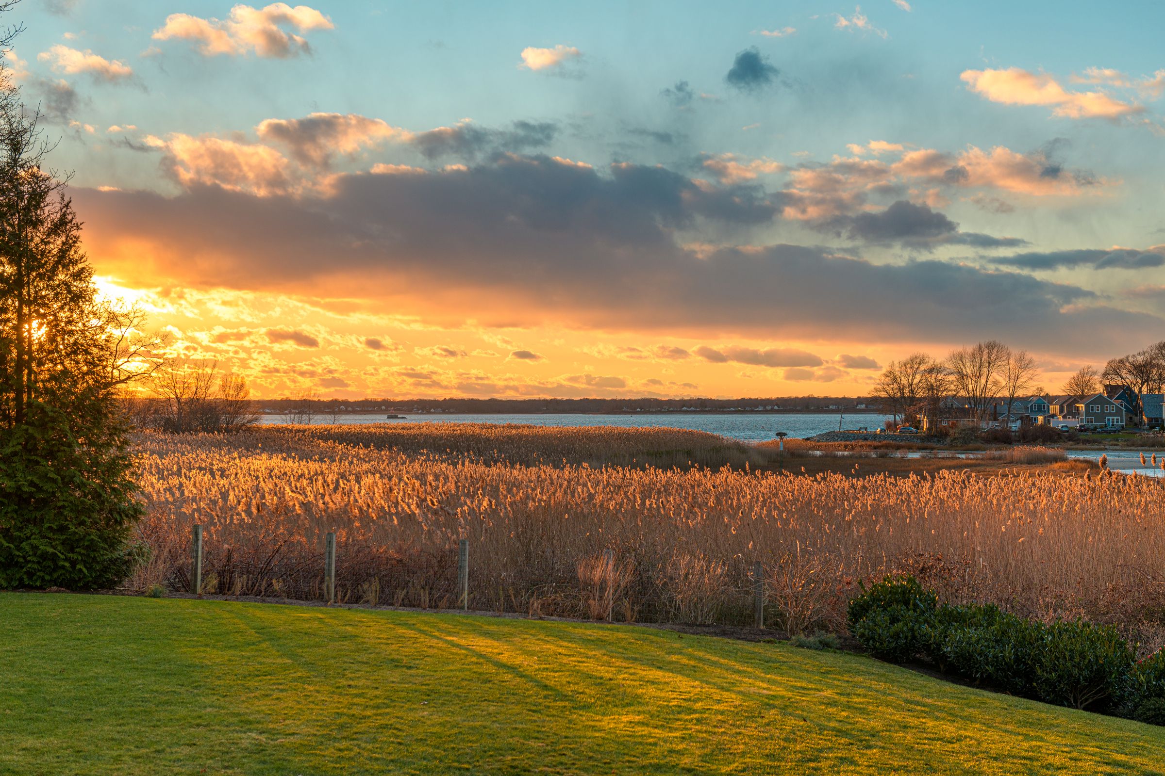 63 Alfred Drowne Road Barrington, RI 02806 - Photo 2 of 43