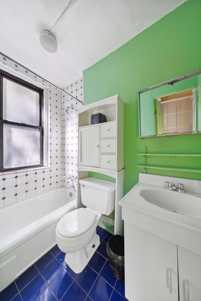 206 East 90th Street, Unit 2E Manhattan, NY 10128 - Photo 8 of 14