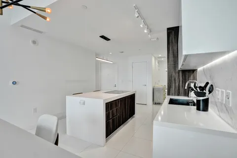 $725,000 | 851 Northeast 1st Avenue, Unit 3506, Miami, FL 33132