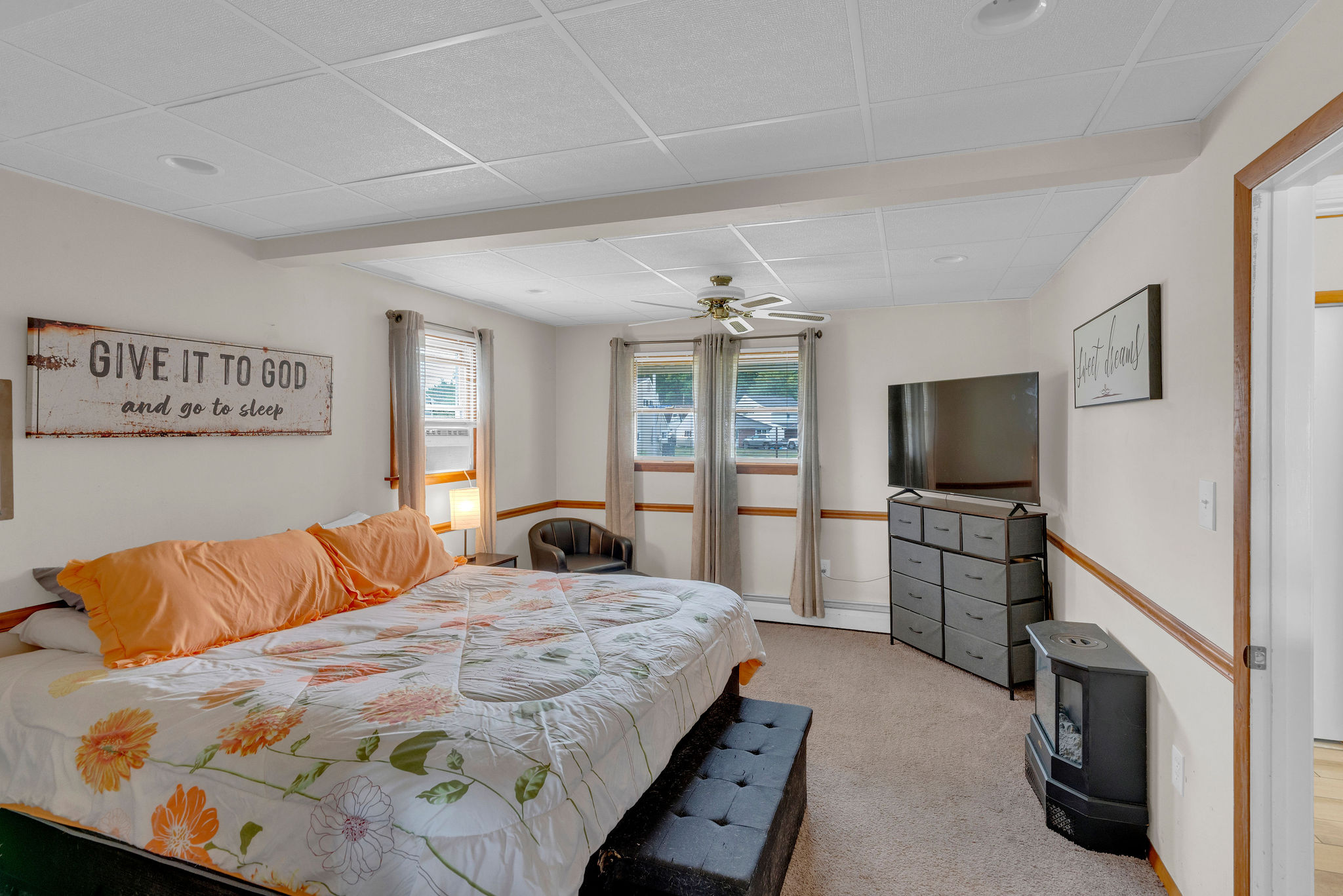 45 Red Cedar Drive Levittown, PA 19055 - Photo 14 of 34