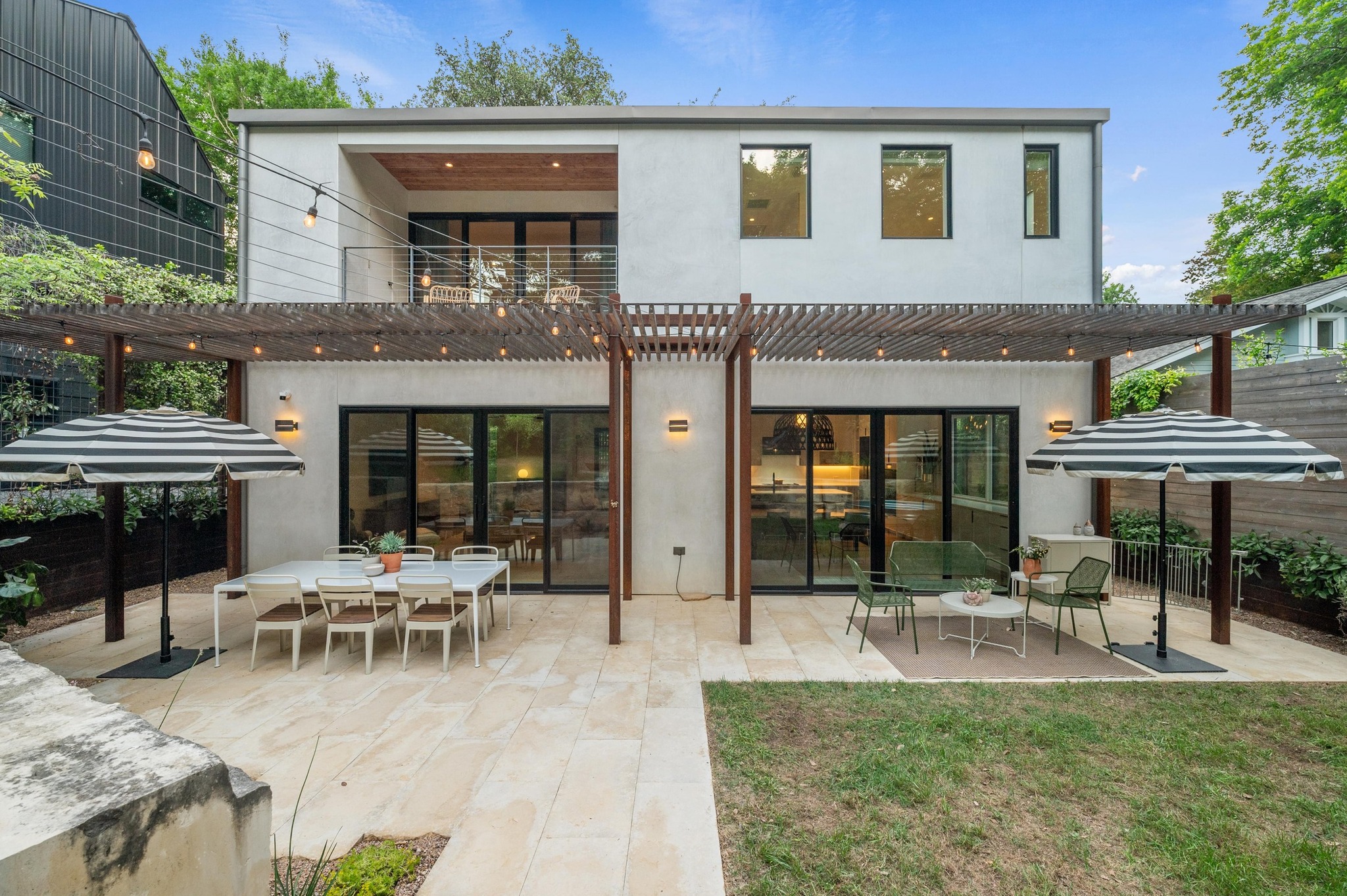 1206 Bickler Road Austin, TX 78704 - Photo 58 of 65 a view of a building with patio