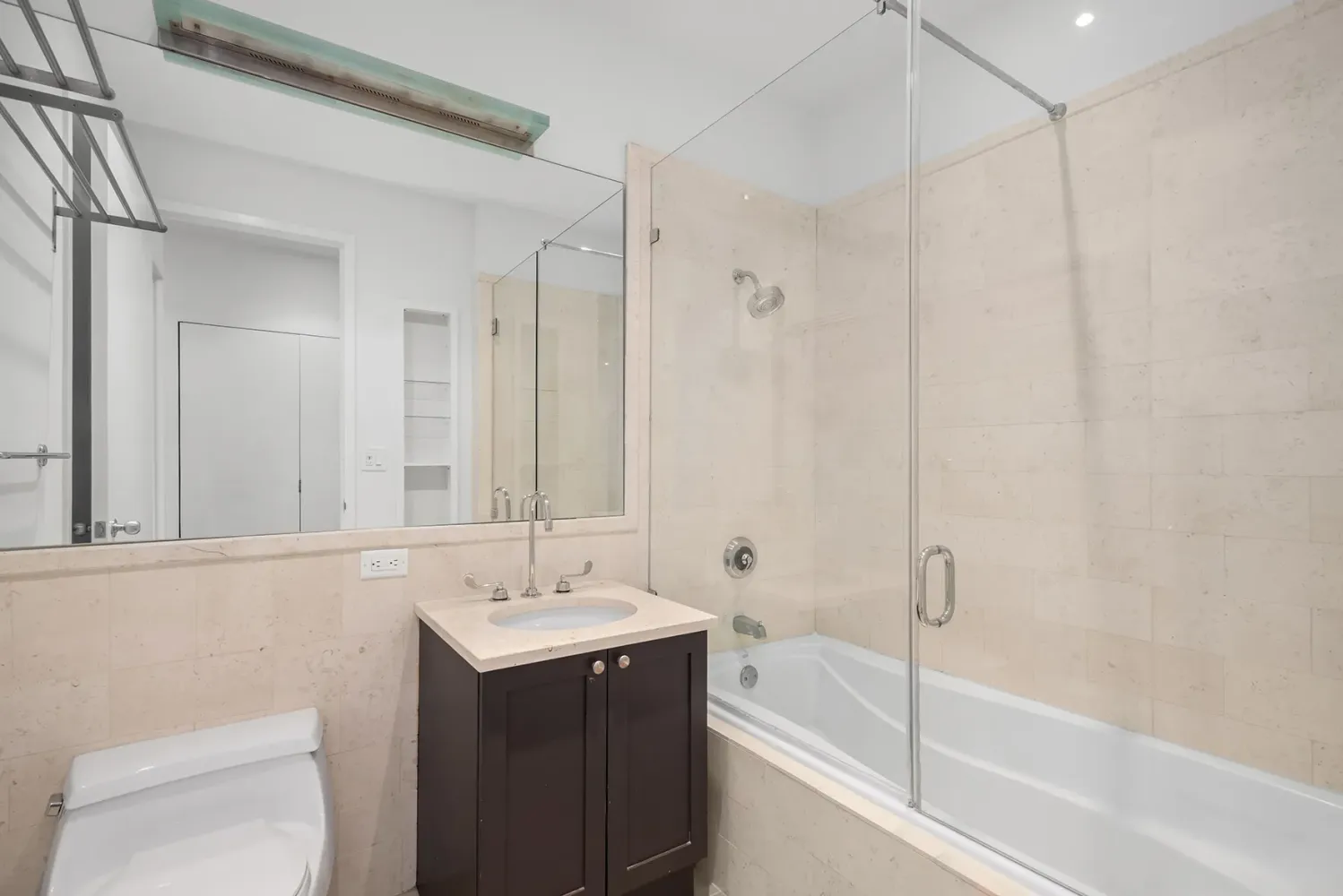 $1,950,000 | 252 7th Avenue, Unit 9B | Chelsea