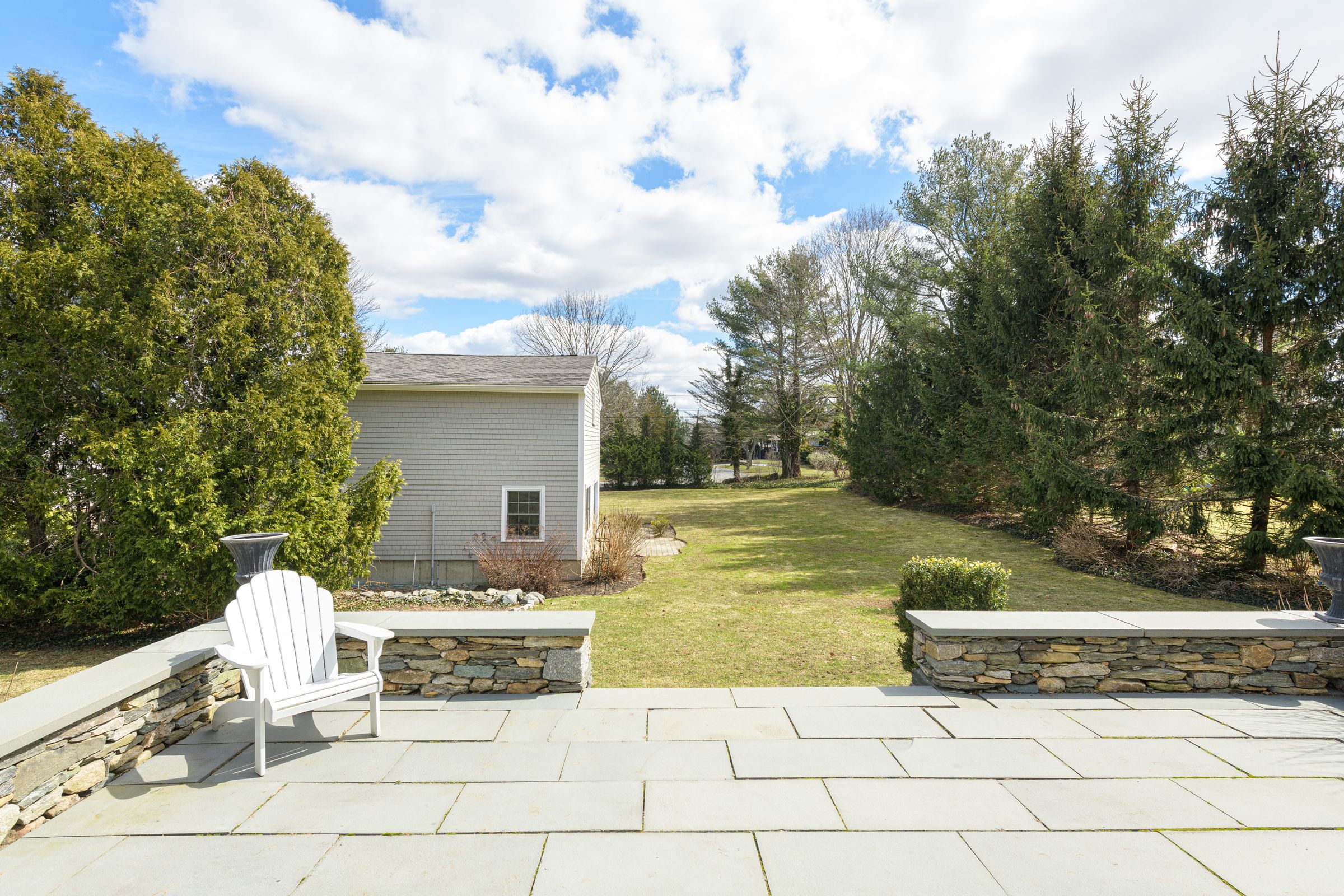 20 Briarfield Road Barrington, RI 02806 - Photo 44 of 54