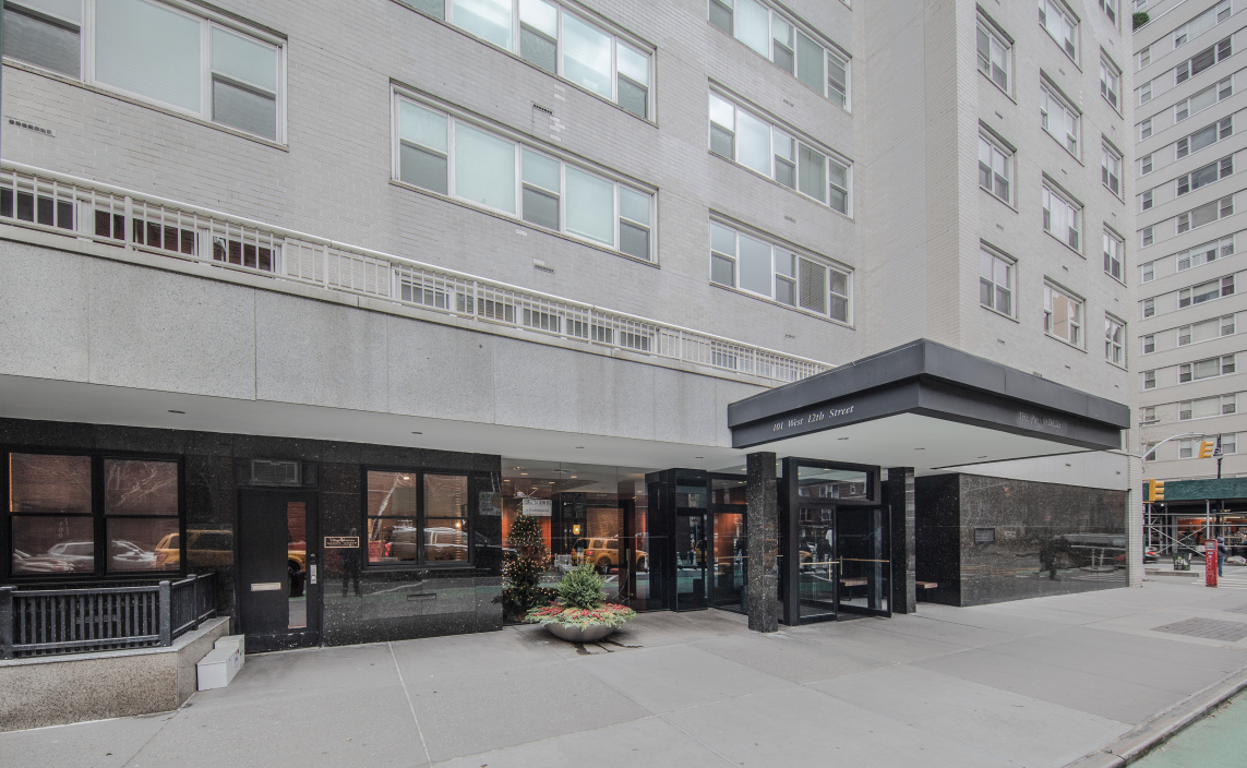 101 West 12th Street, Unit 12A Manhattan, NY 10011 - Photo 14 of 15