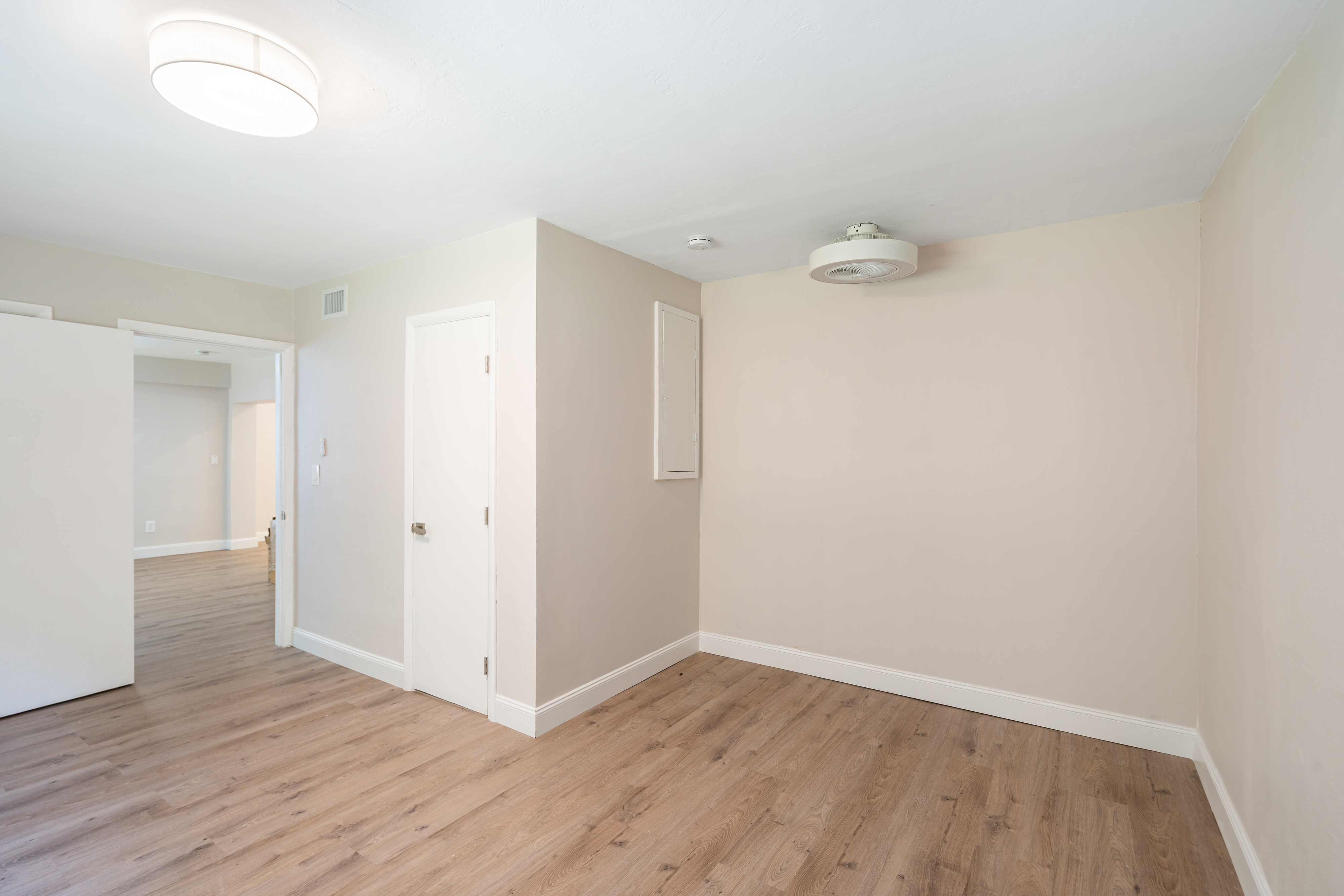 11511 Southwest 81st Road Miami, FL 33156 - Photo 5 of 34