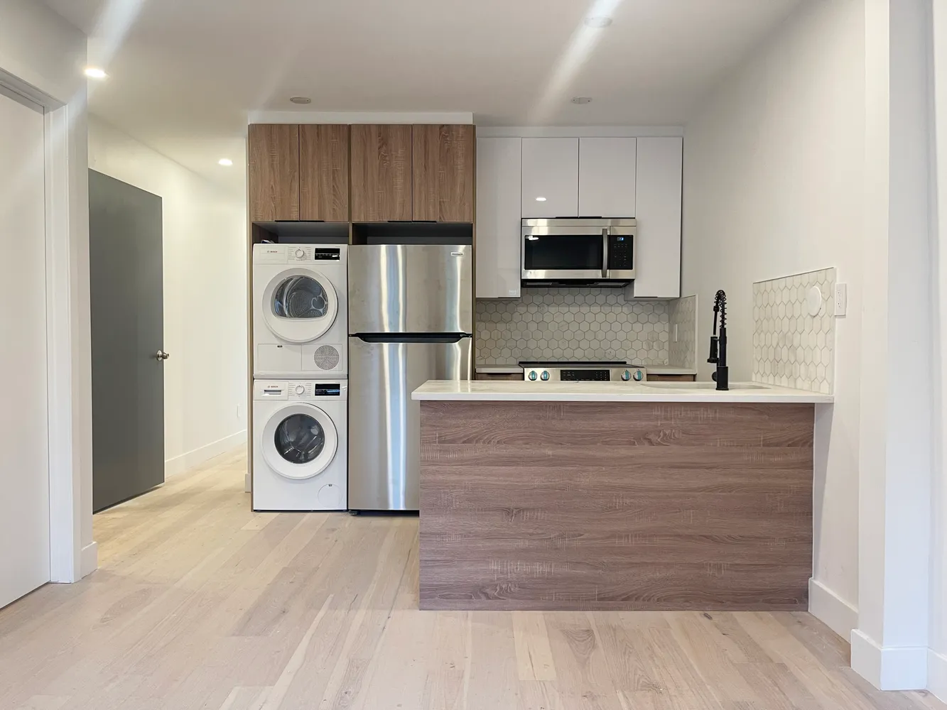 $6,500 | 297 3rd Avenue, Unit 2 | Gowanus