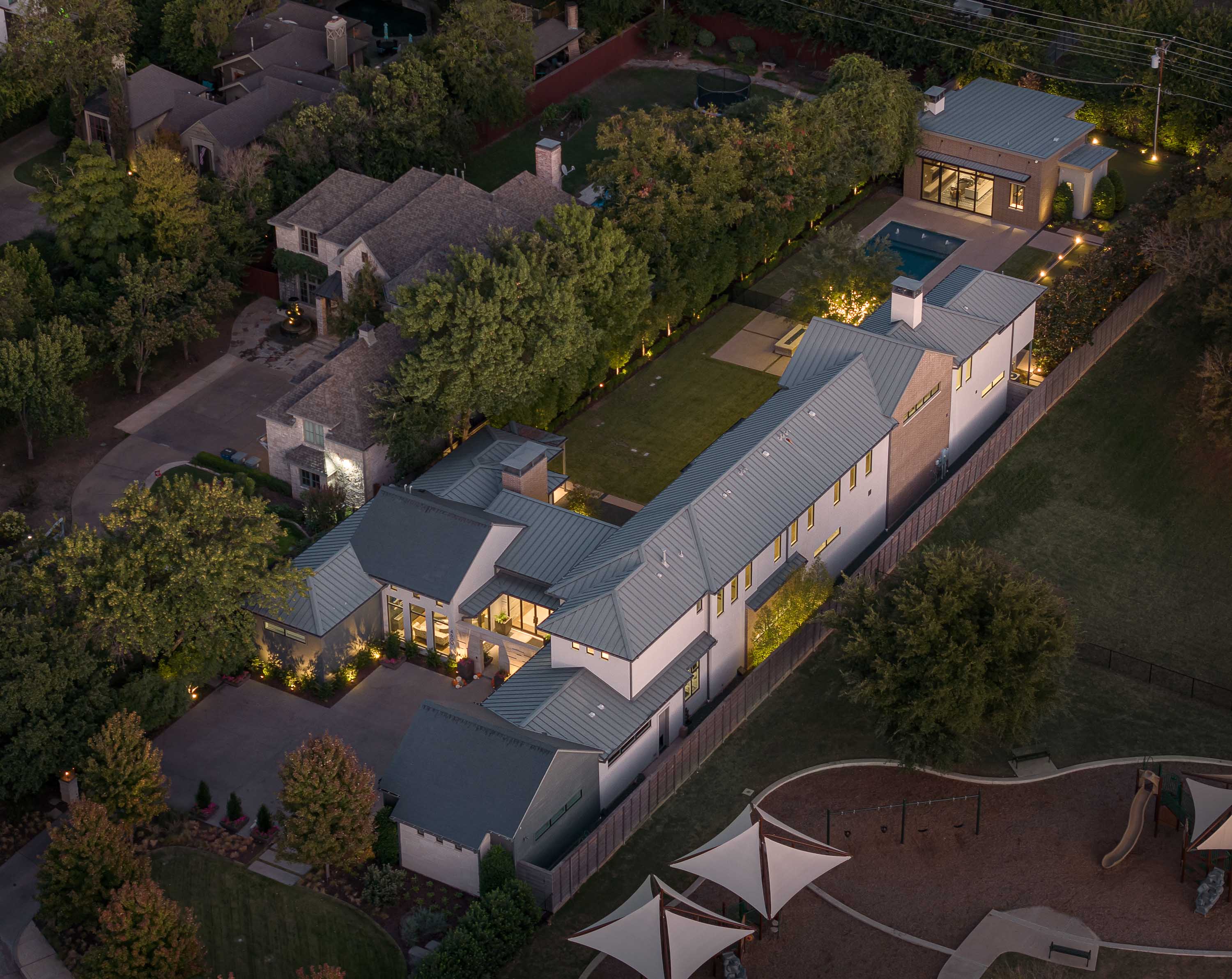 4600 Pomona Road Dallas, TX 75209 - Photo 2 of 37