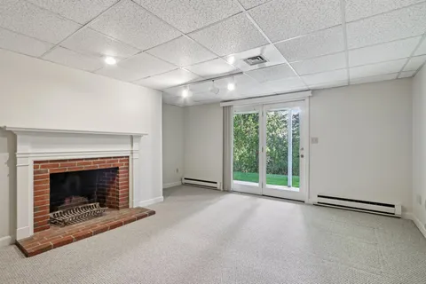 $958,000 | 35 Mitchell Grant Way, Unit 35, Bedford, MA 01730