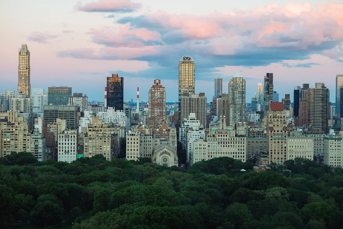 10 West 66th Street, Unit 21E Manhattan, NY 10023 - Photo 13 of 28