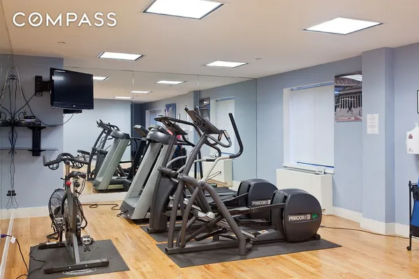 $1,400,000 | 2110 Frederick Douglass Boulevard, Unit 4C | Harlem