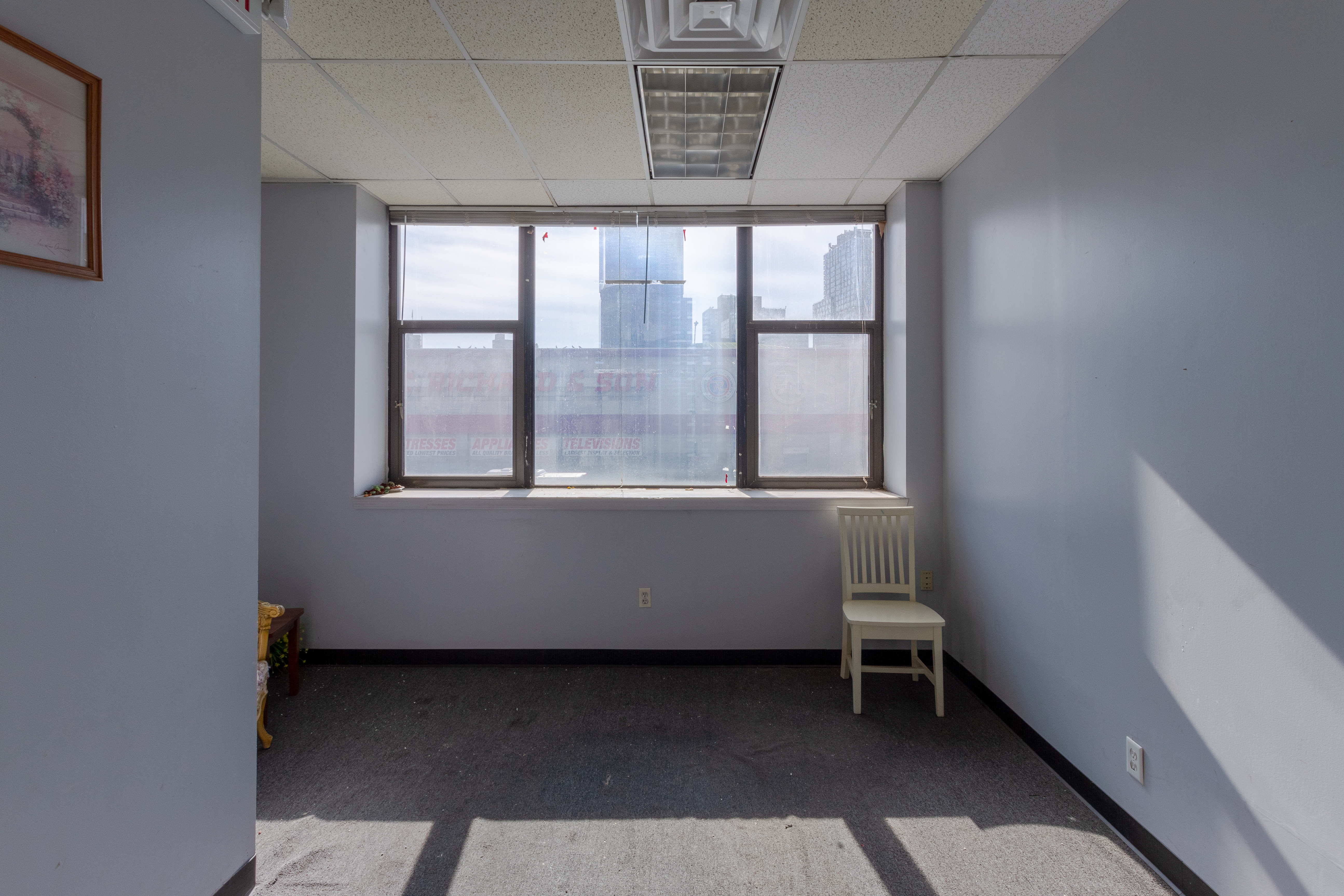 22 4th Avenue Brooklyn, NY 11217 - Photo 3 of 12 a living room with a large window