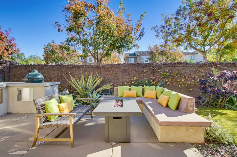 $1,449,000 | 15863 Via Montenero, San Diego, CA 92127