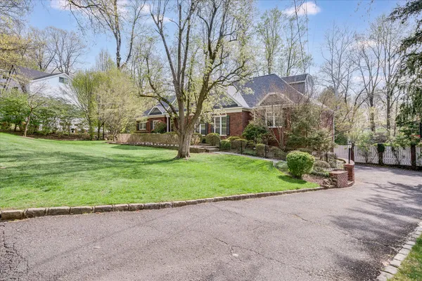 $2,750,000 | 57 Mohawk Road, Short Hills, NJ 07078