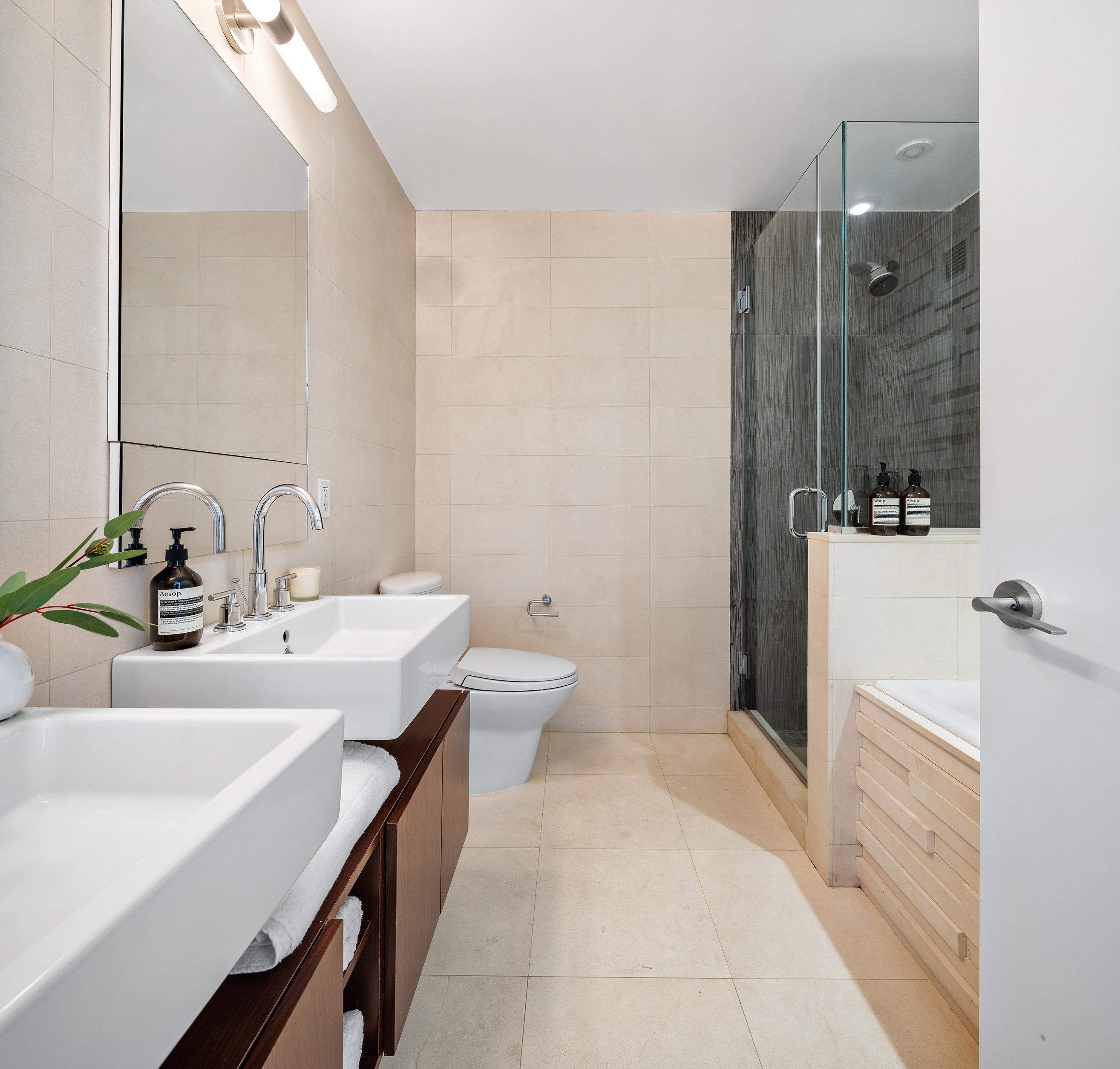 100 West 18th Street, Unit 3D Manhattan, NY 10011 - Photo 6 of 14