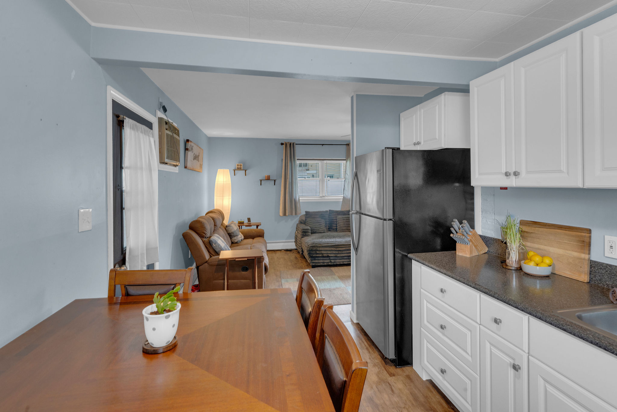 45 Red Cedar Drive Levittown, PA 19055 - Photo 5 of 34