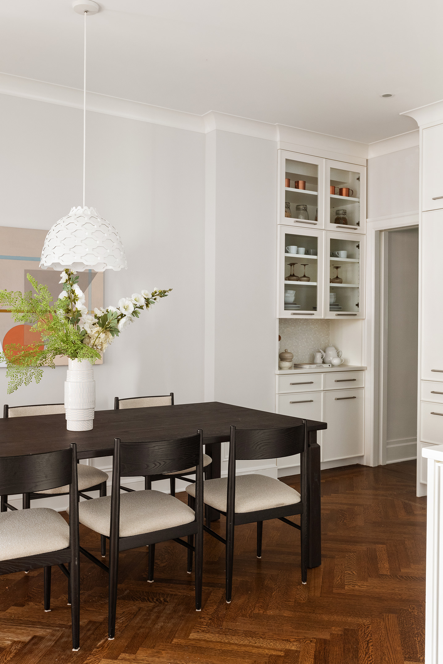 251 West 89th Street, Unit 4D Manhattan, NY 10024 - Photo 8 of 20 a view of a room with a table and chairs