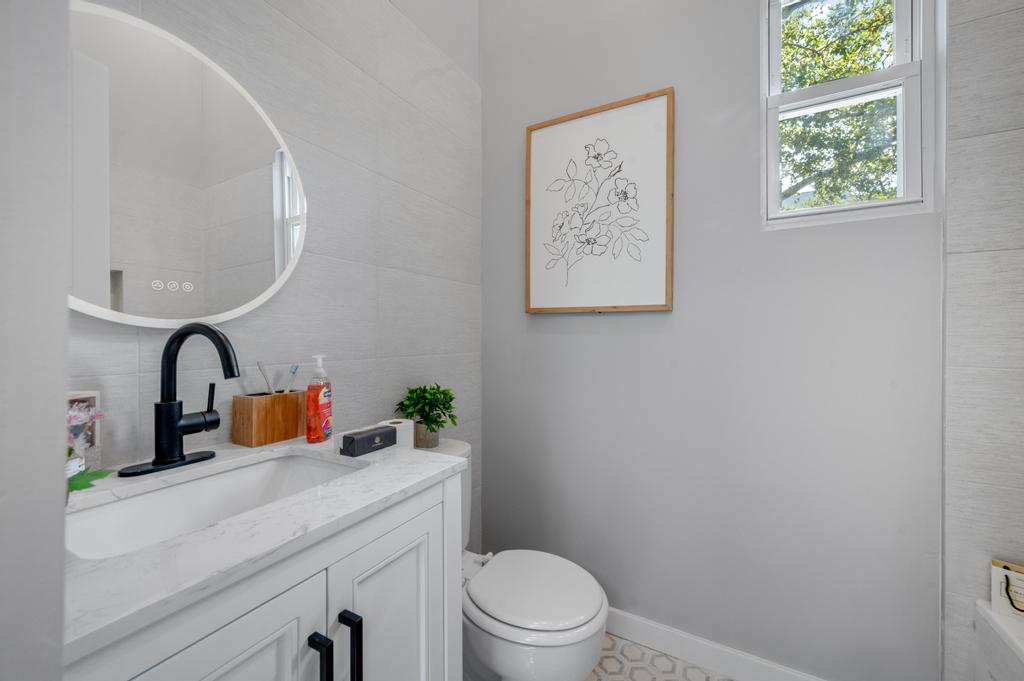 427 78th Street Brooklyn, NY 11209 - Photo 33 of 36