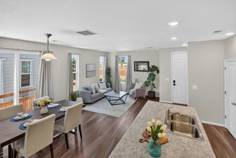 $440,000 | East Quincy Circle, Aurora, CO 80015