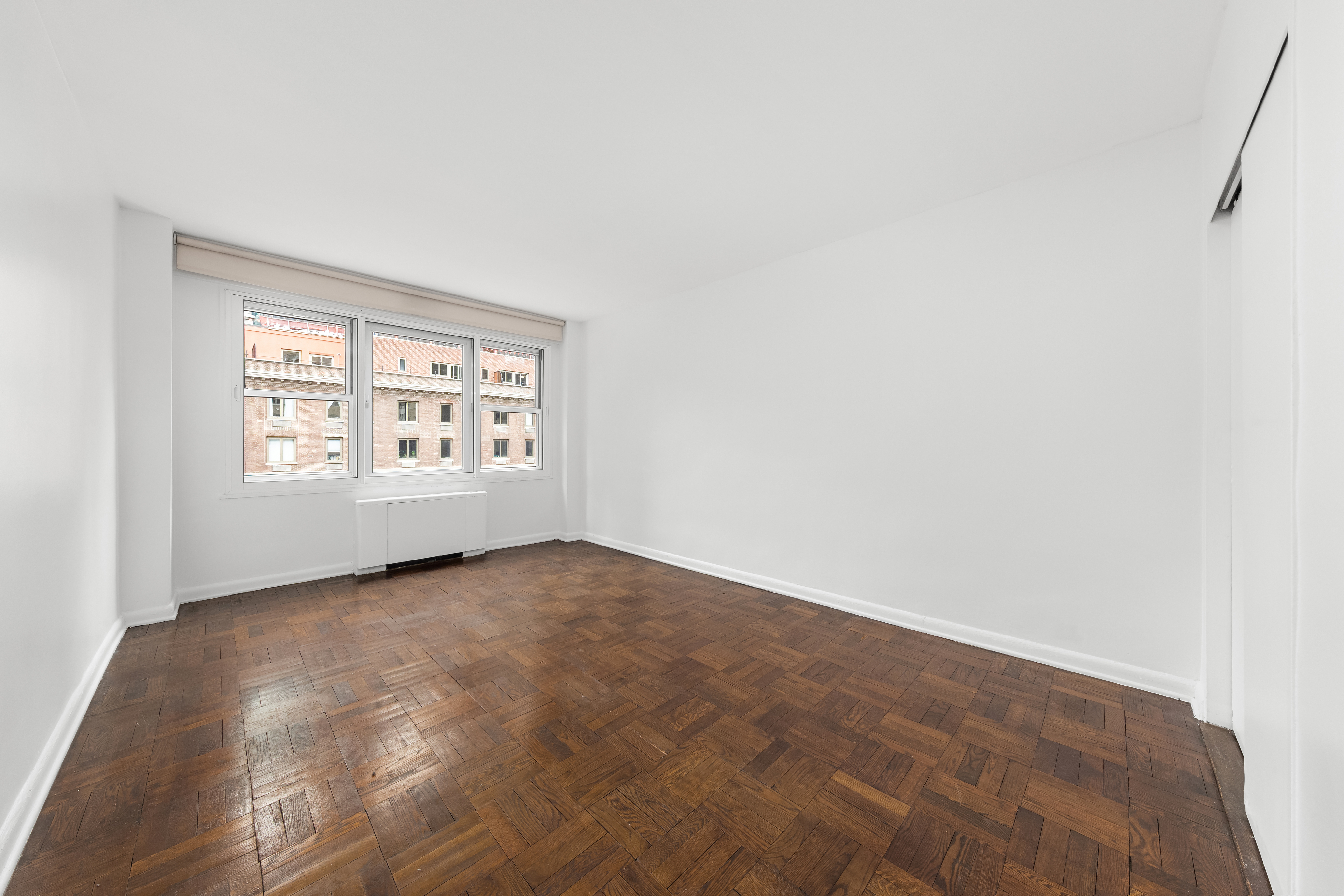 77 West 55th Street, Unit 17F Manhattan, NY 10019 - Photo 8 of 12