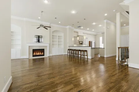 $615,000 | 2707 Cohn Trails Lane, Houston, TX 77007