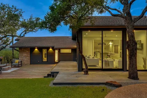 $2,000,000 | 5801 Valley Circle, Austin, TX 78731