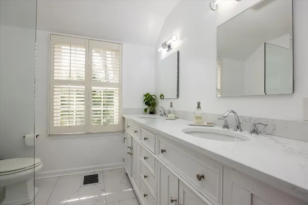 Contact Agent | 22 Deerfield Road, Short Hills, NJ 07078