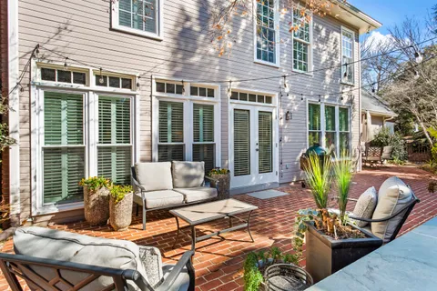 $985,000 | 4120 Paran Pointe Drive Northwest, Atlanta, GA 30327