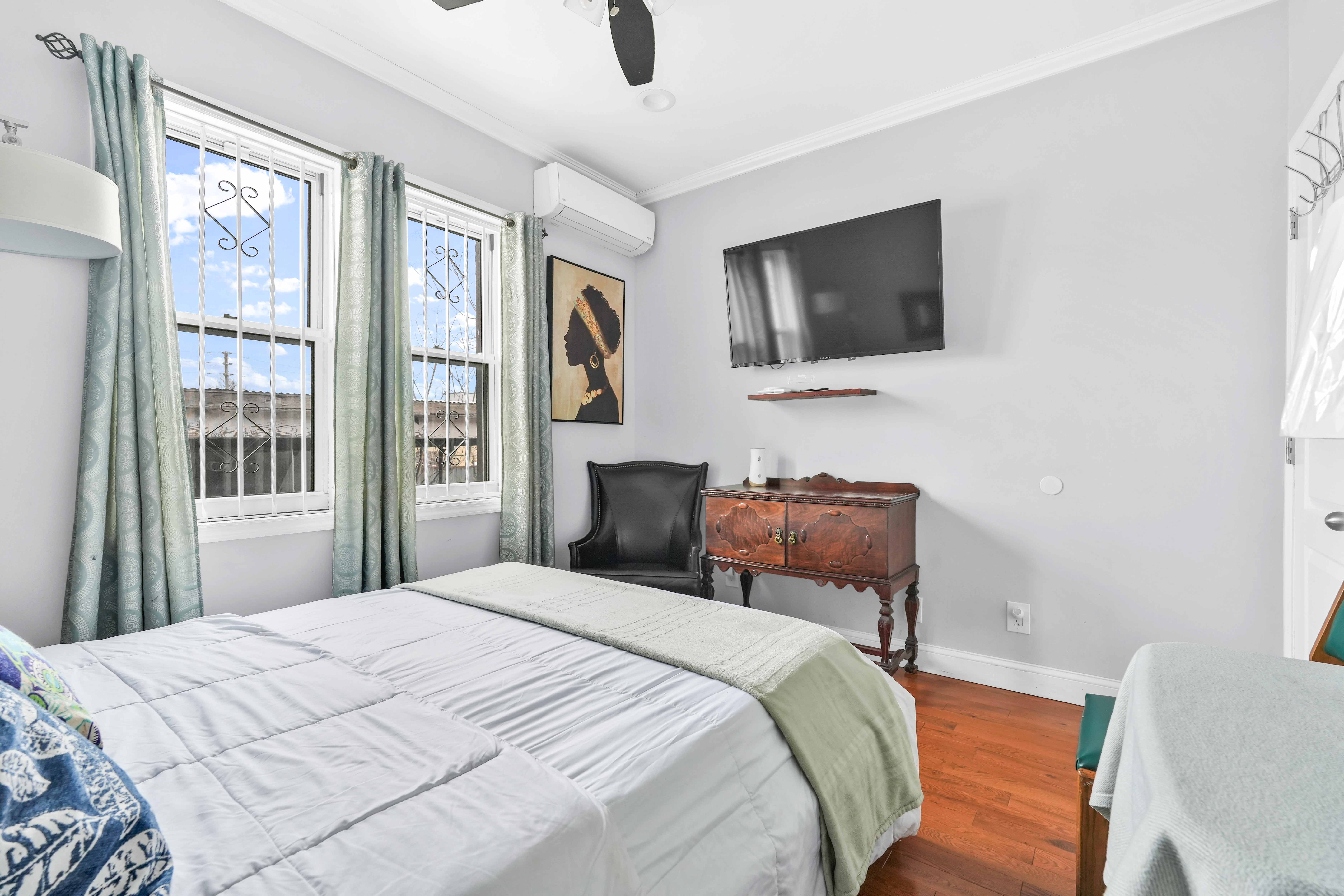 631 East 49th Street, Unit 2 Brooklyn, NY 11203 - Photo 28 of 34
