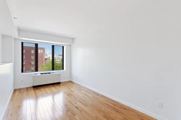$850,000 | 189 Avenue C, Unit 6E | East Village