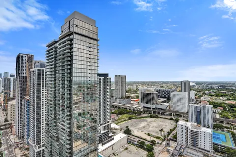 $725,000 | 851 Northeast 1st Avenue, Unit 3506, Miami, FL 33132