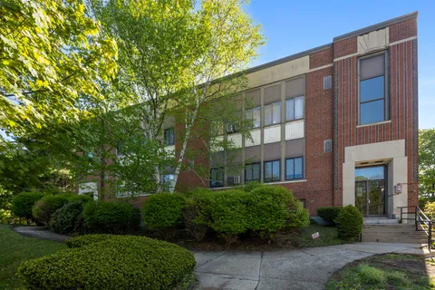 Contact Agent | 61 Wright Street, Unit 102, Stoneham, MA 02180