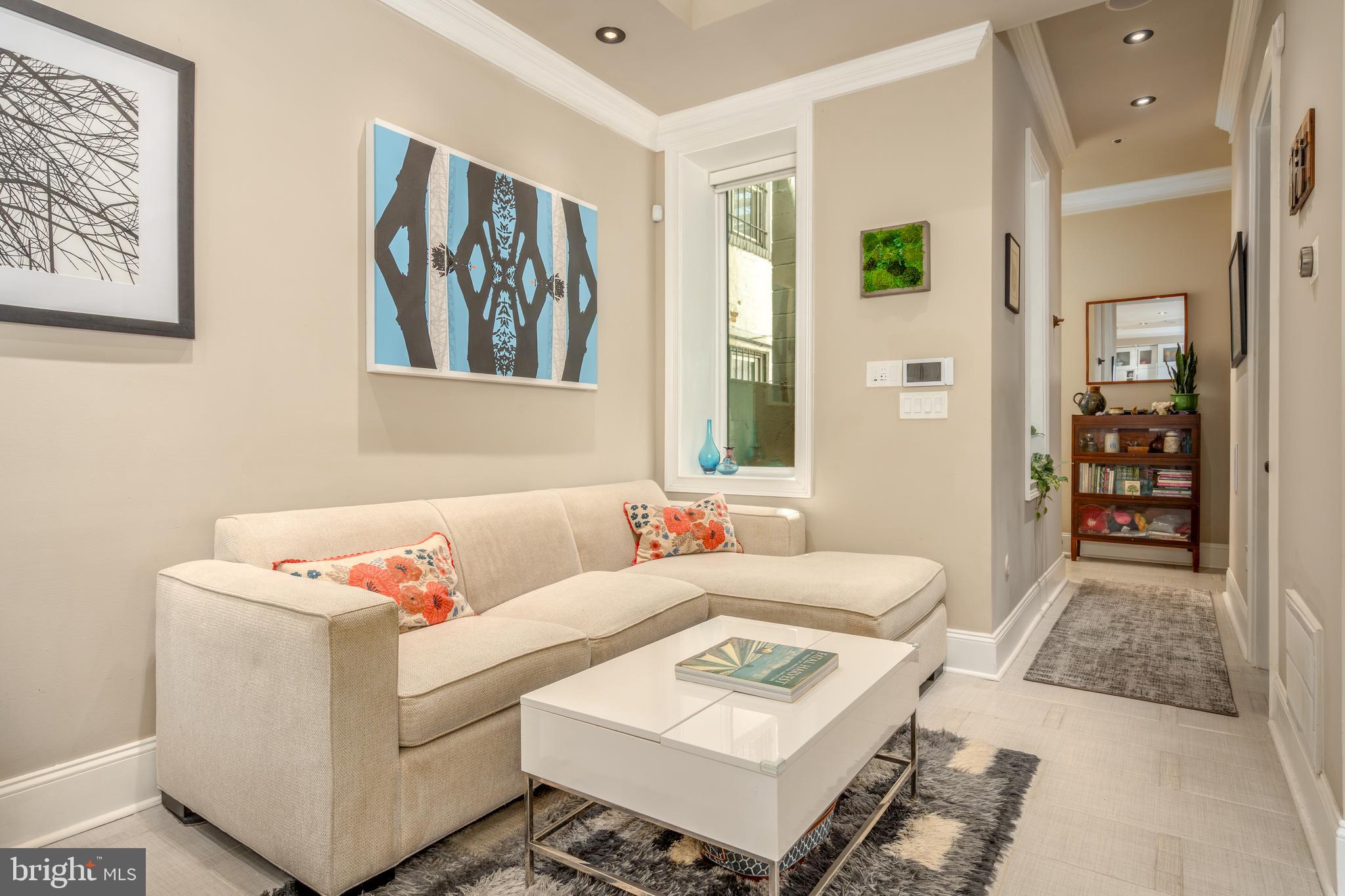 2464 Ontario Road Northwest, Unit 1 Washington, DC 20009 - Photo 4 of 33 Gallery Image 4