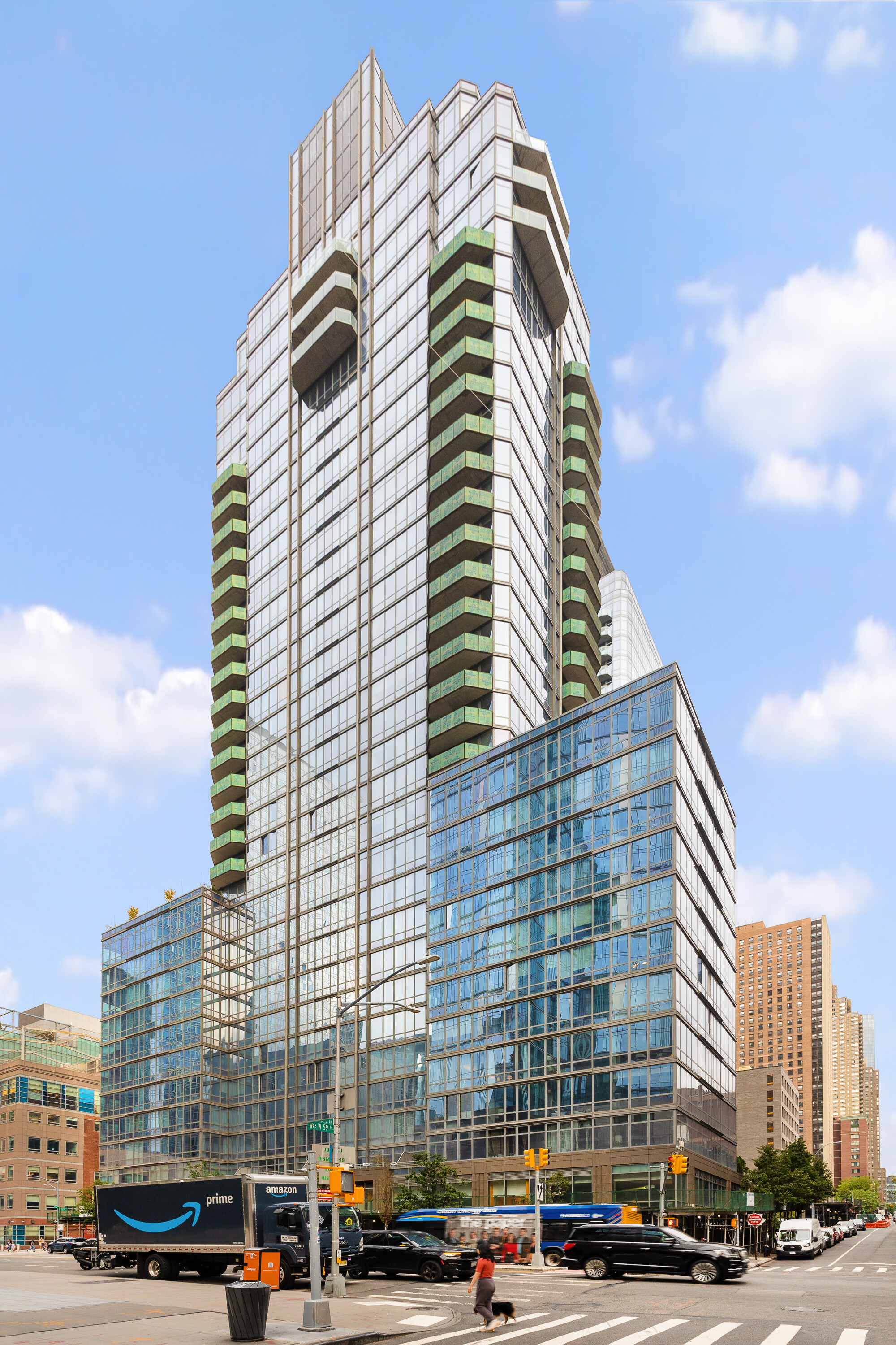 10 West End Avenue, Unit 4B Manhattan, NY 10023 - Photo 11 of 12 a city view