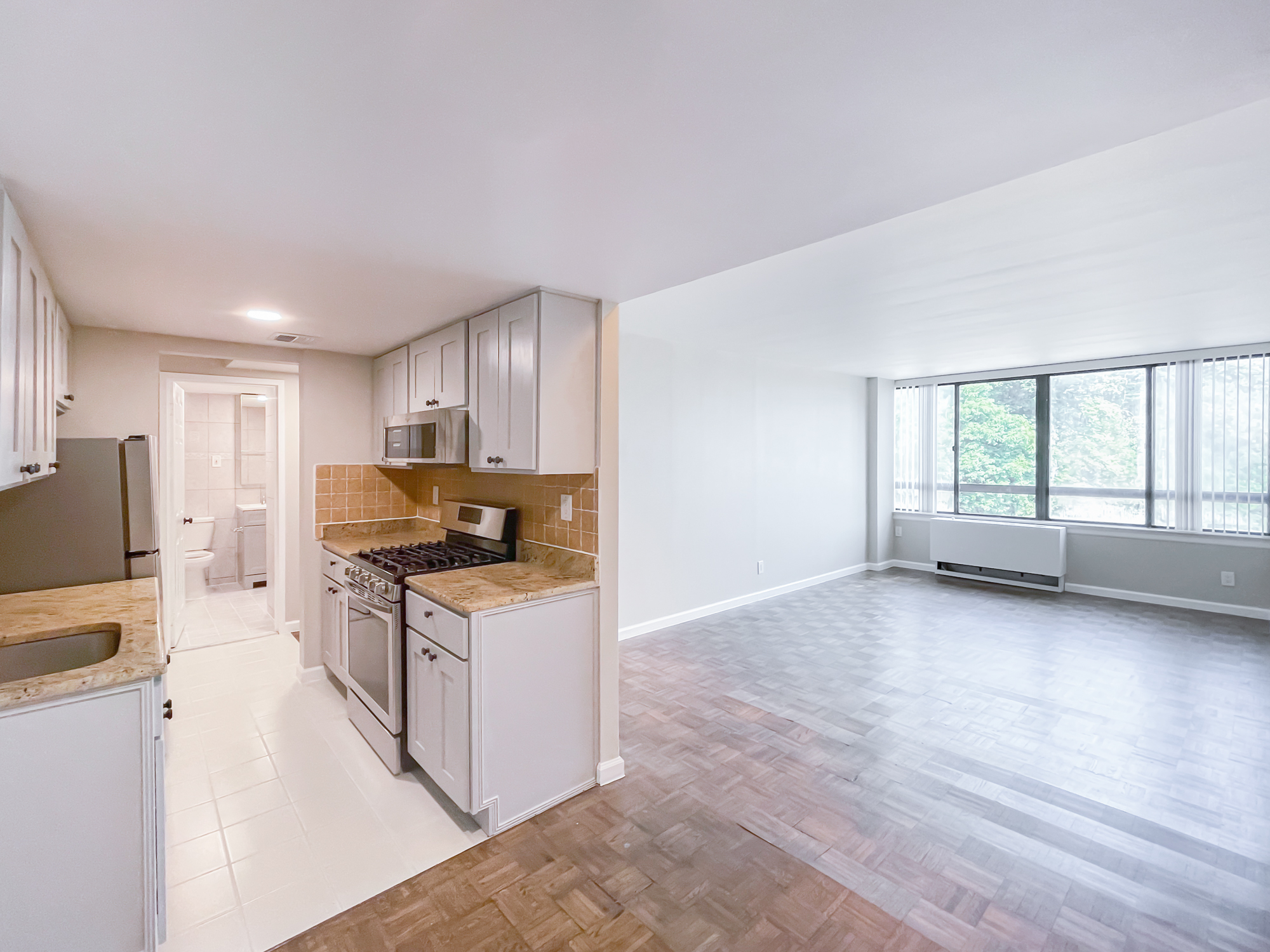 755 Narrows Road North, Unit 605 Staten Island, NY 10304 - Photo 1 of 8