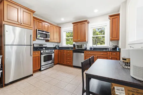 Contact Agent | 314 Water Street, Unit 6, Wakefield, MA 01880