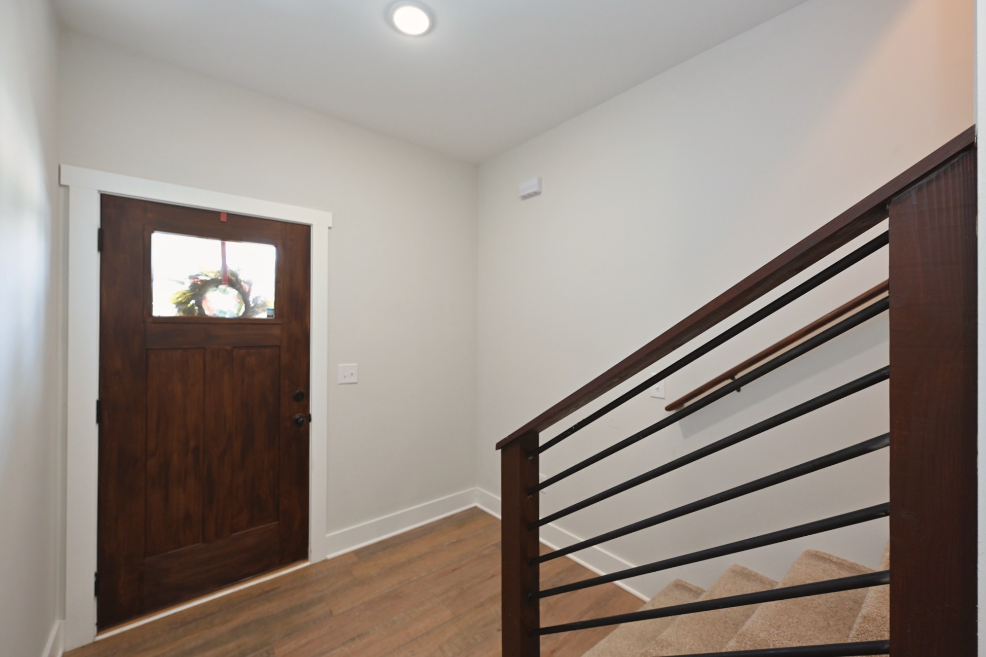 211 Golf Club Lane Springfield, TN 37172 - Photo 7 of 41 a view of entryway