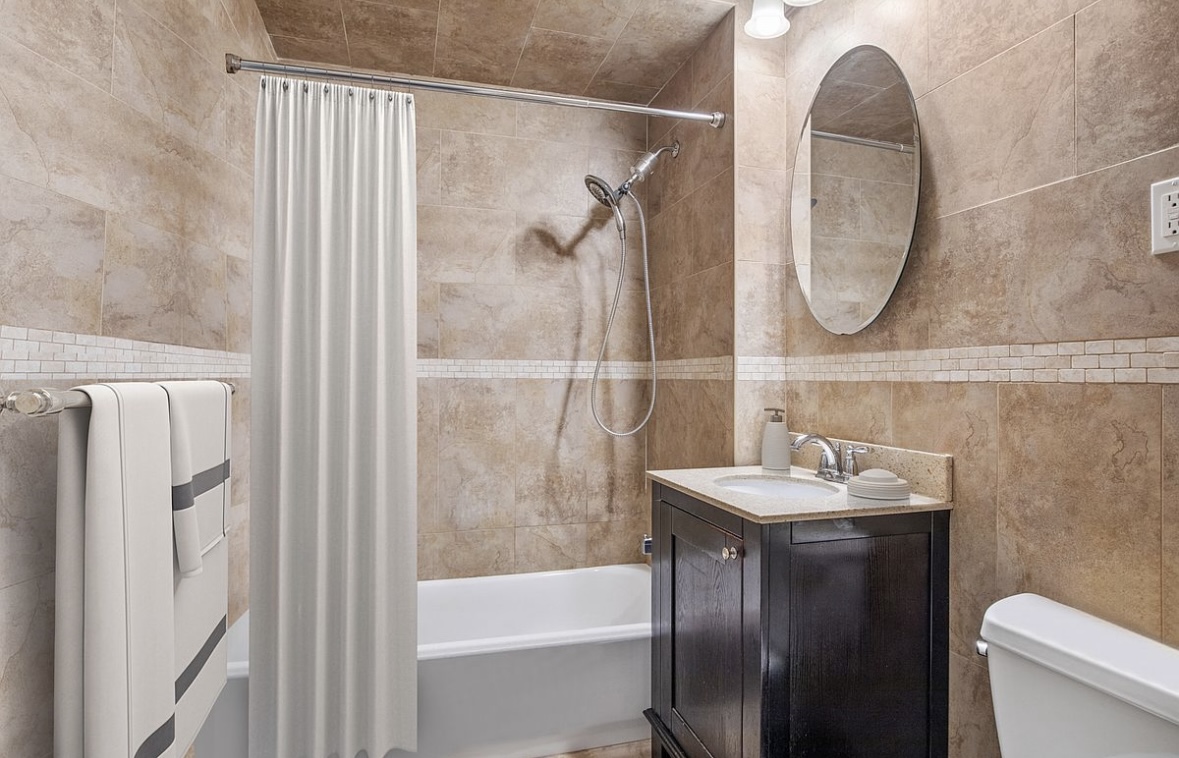 30-94 Crescent Street, Unit 5C Queens, NY 11106 - Photo 4 of 7