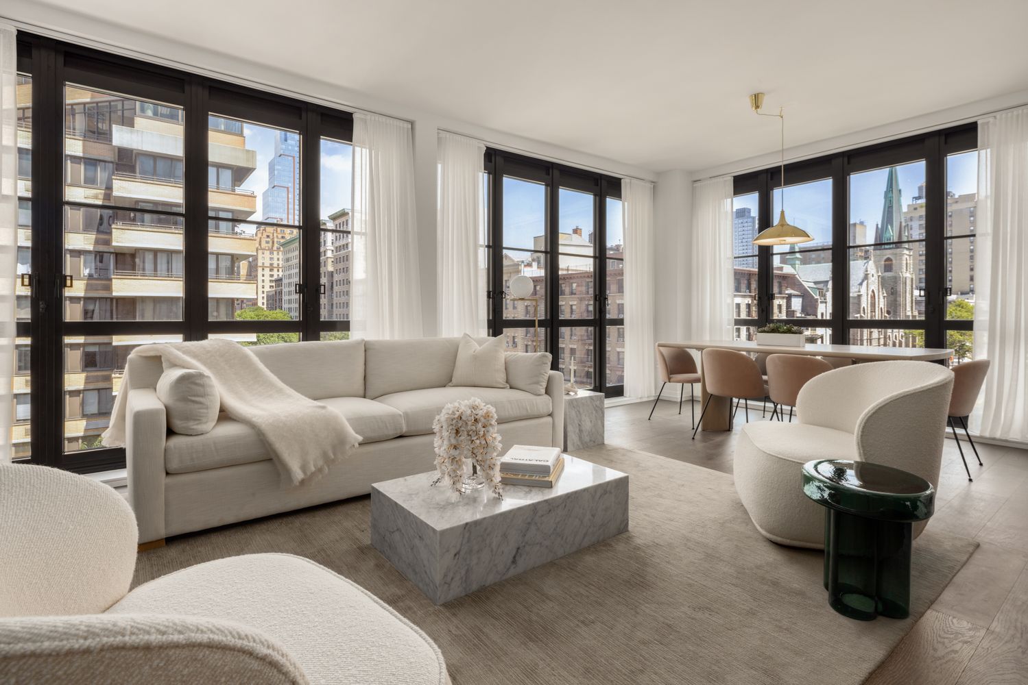 $3,975,000 | 250 West 96th Street, Unit 8C | Upper West Side