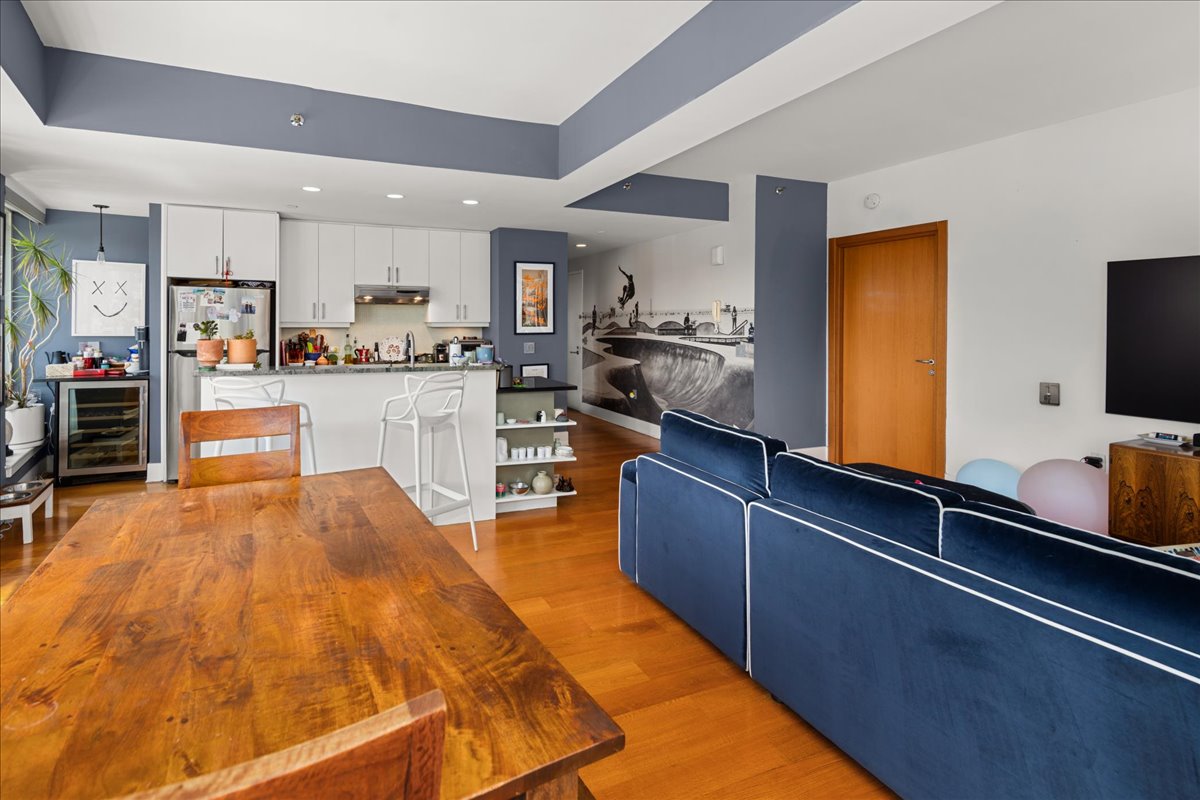 440 Kent Avenue, Unit 9D Brooklyn, NY 11249 - Photo 4 of 13 Gallery Image 4